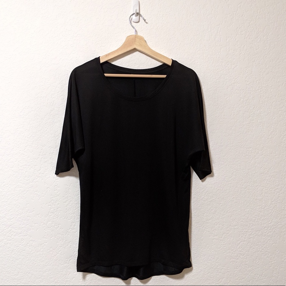 Uniqlo drape tee